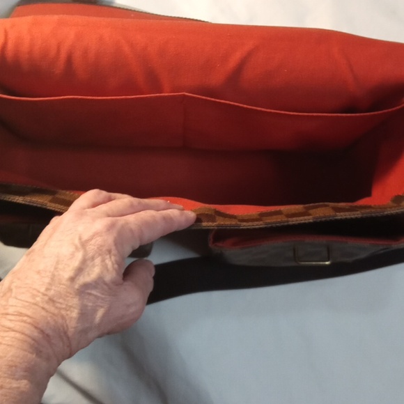 Louis Vuitton Broadway Messenger Checkered Bag Purse - Picture 7 of 11